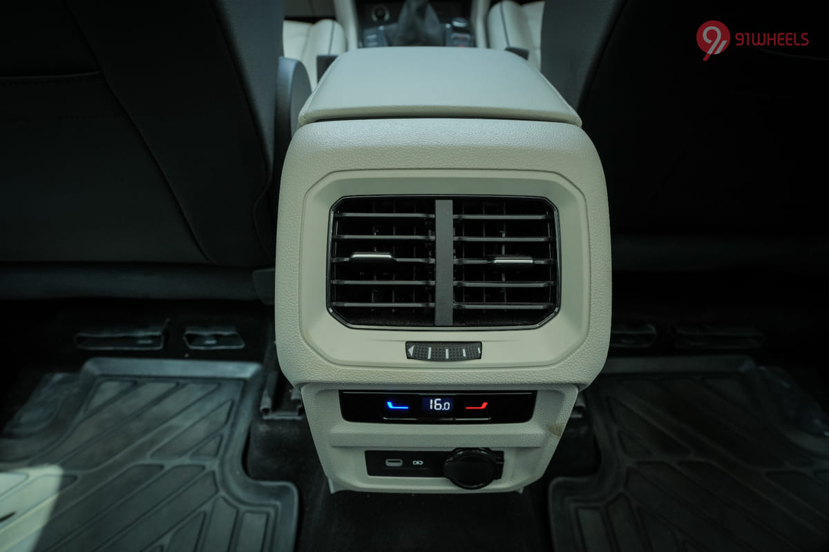 Volkswagen Tiguan 2021-2025 Rear Row Air Vent Volkswagen Tiguan 2021-2025 Rear Row Air Vent