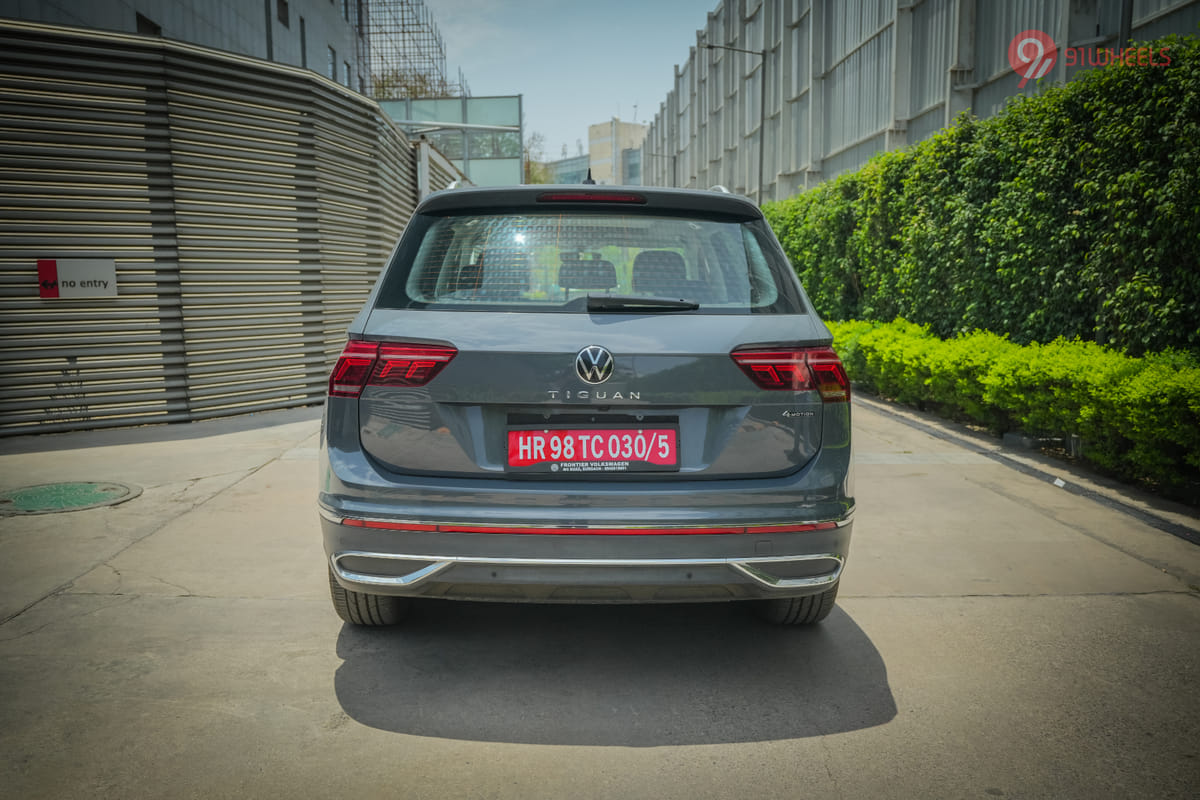 Volkswagen Tiguan 2021-2025 Rear View Volkswagen Tiguan 2021-2025 Rear View