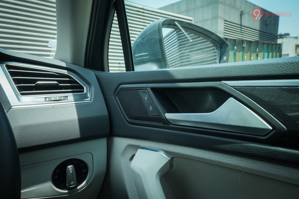 Volkswagen Tiguan 2021-2025 Driver Side Door Pad Handle Volkswagen Tiguan 2021-2025 Driver Side Door Pad Handle