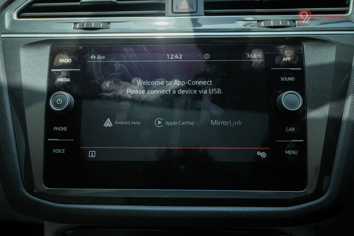 Volkswagen Tiguan 2021-2025 Infotainment System