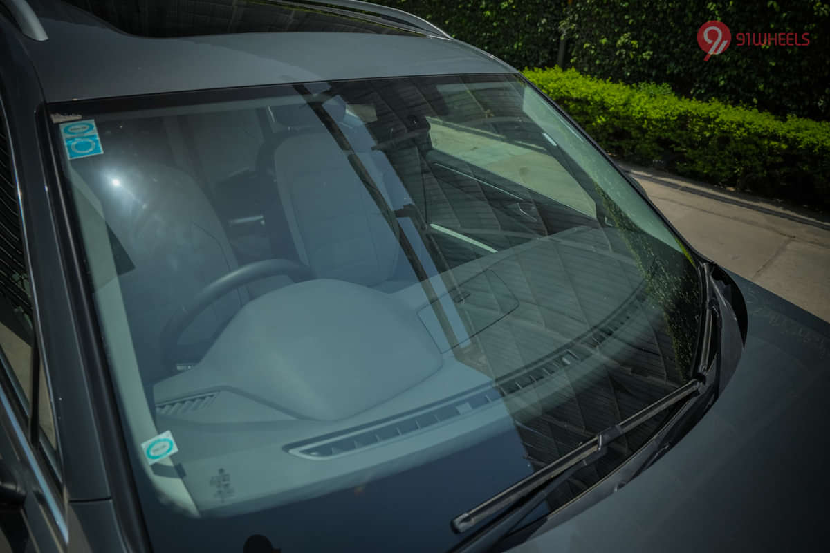 Volkswagen Tiguan 2021-2025 Front Windshield/Windscreen