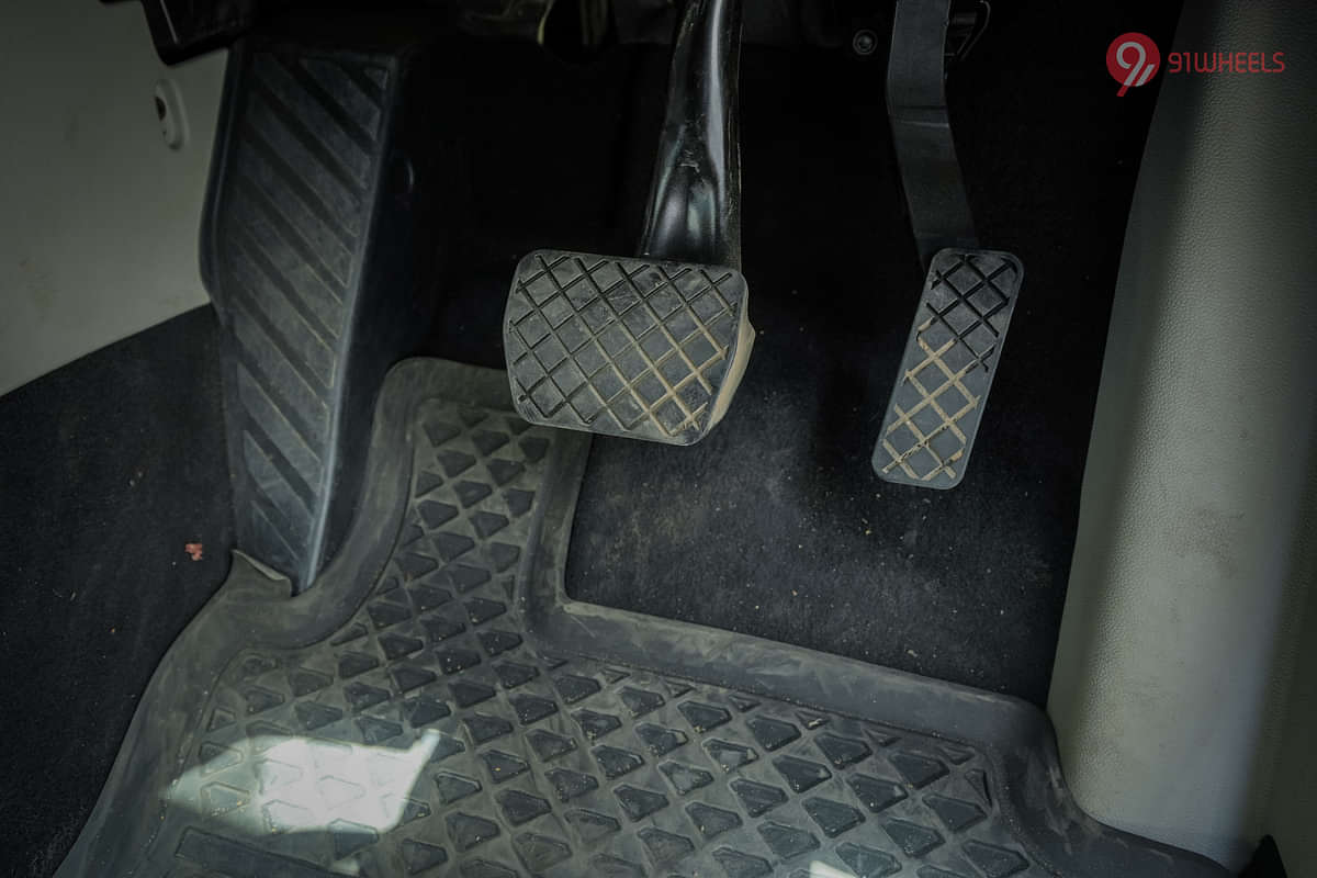 Volkswagen Tiguan 2021-2025 Pedals/Foot Controls