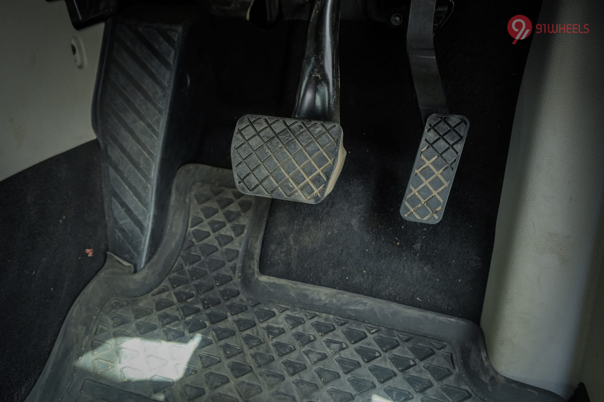 Volkswagen Tiguan 2021-2025 Pedals/Foot Controls Volkswagen Tiguan 2021-2025 Pedals/Foot Controls