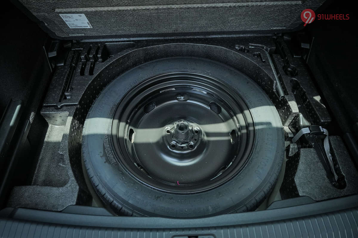 Volkswagen Tiguan 2021-2025 Under Boot/Spare Wheel