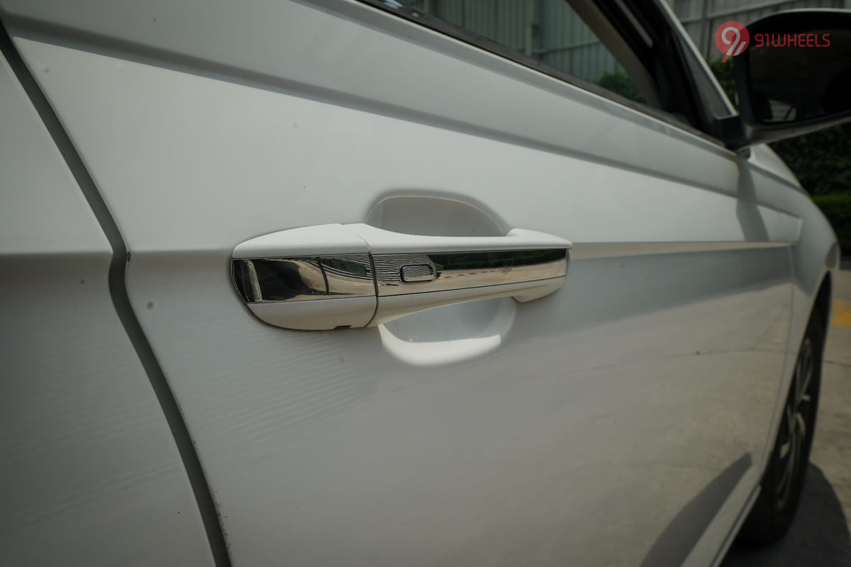 Volkswagen Virtus Front Door Handle