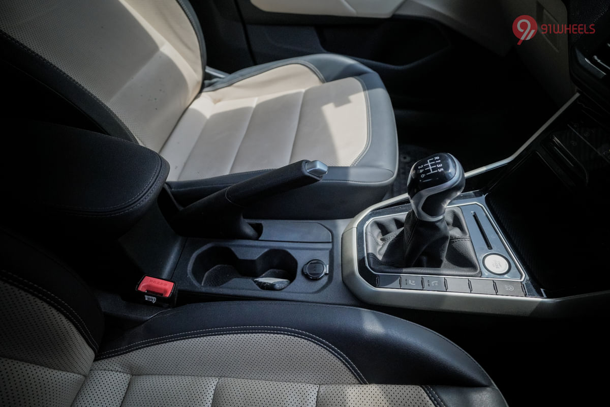 Volkswagen Virtus Center Console/Centre Console Storage