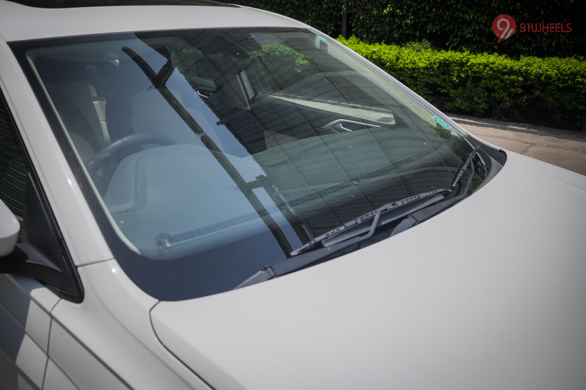 Volkswagen Virtus Front Windshield/Windscreen