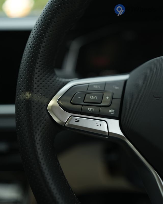 Virtus Left Steering Mounted Controls