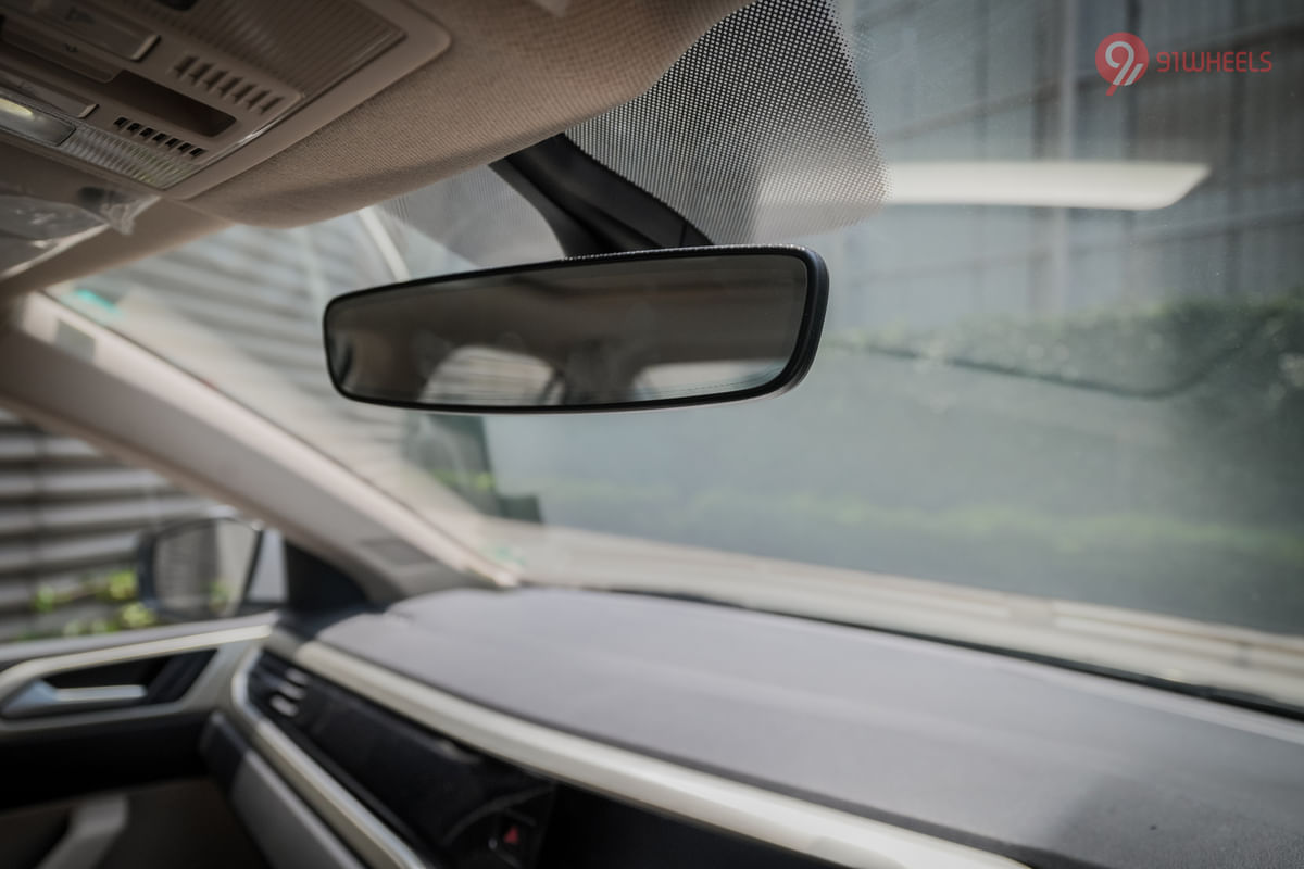 Volkswagen Virtus Inner Rear View Mirror