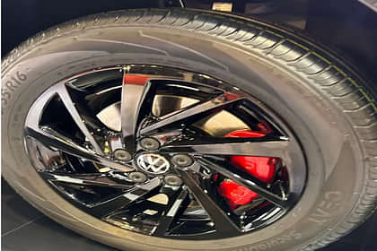 Volkswagen Virtus Comfortline MT Wheel