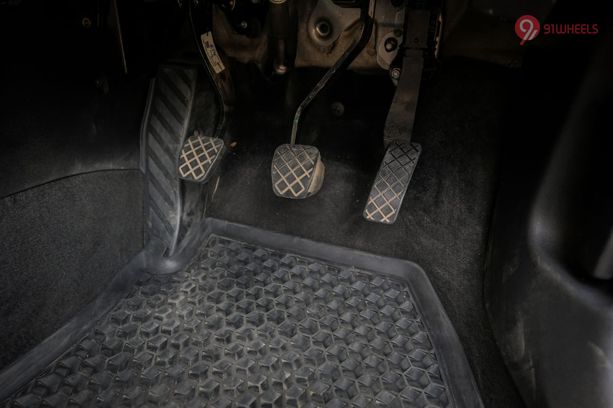 Volkswagen Virtus Pedals/Foot Controls