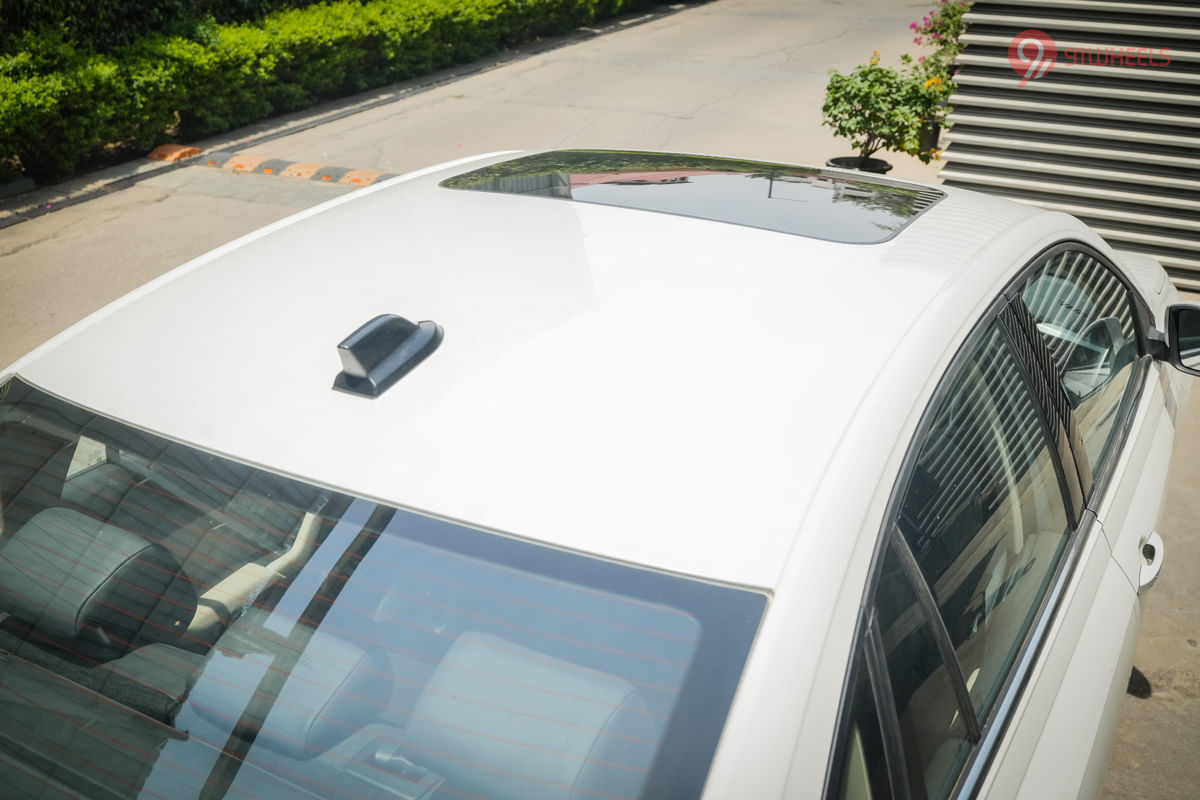 Volkswagen Virtus Car Roof