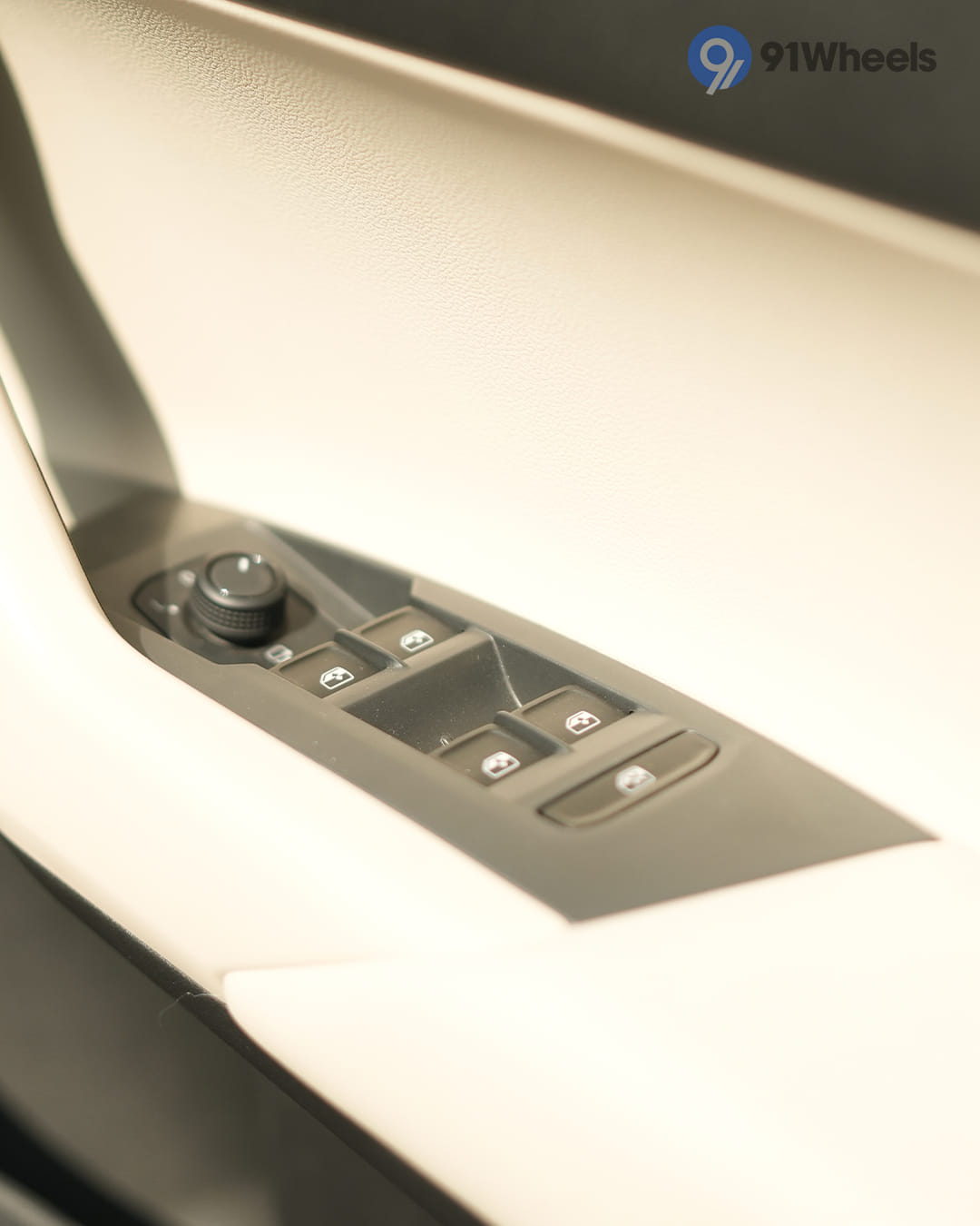 Volkswagen Virtus Driver Side Door Switches