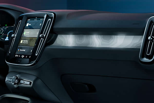 Volvo C40 Recharge Infotainment System