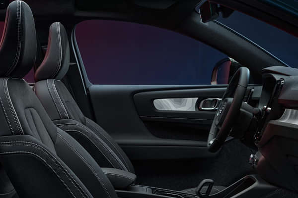 Volvo C40 Recharge Front Row Seats