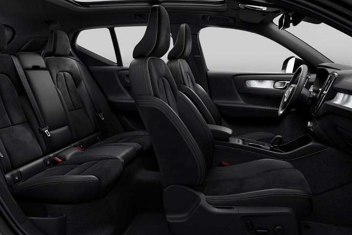 Volvo EX40 Front Row Seats