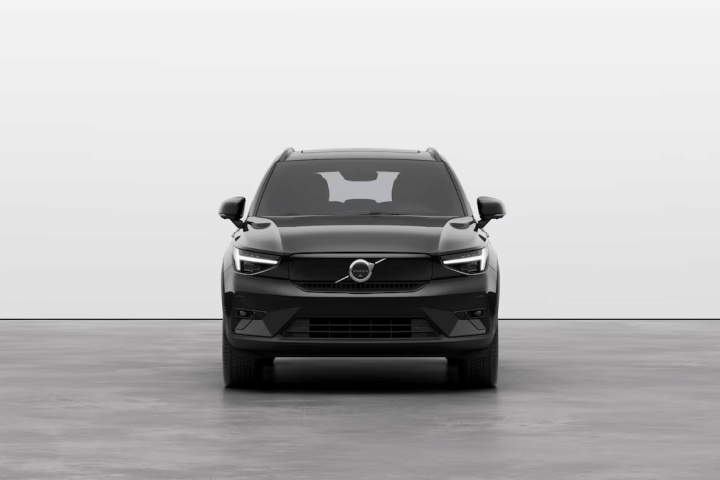Volvo EX40 Front View