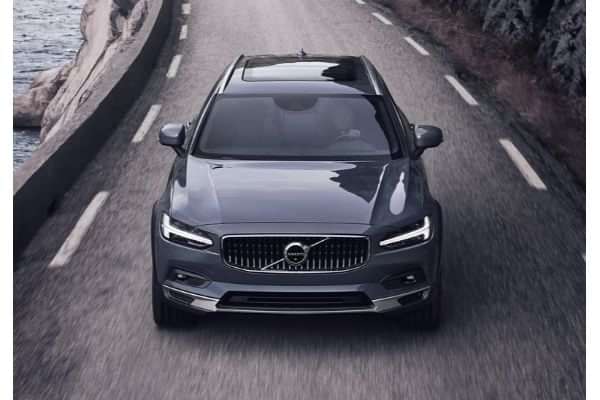 Volvo V90 2020-2021 Front Profile