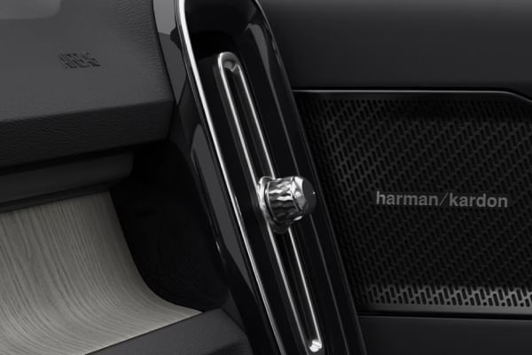 Volvo XC40 2023-2024 Front Speakers
