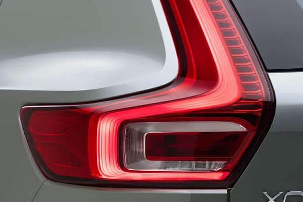 Volvo XC40 2022-2024 Tail Light/Tail Lamp