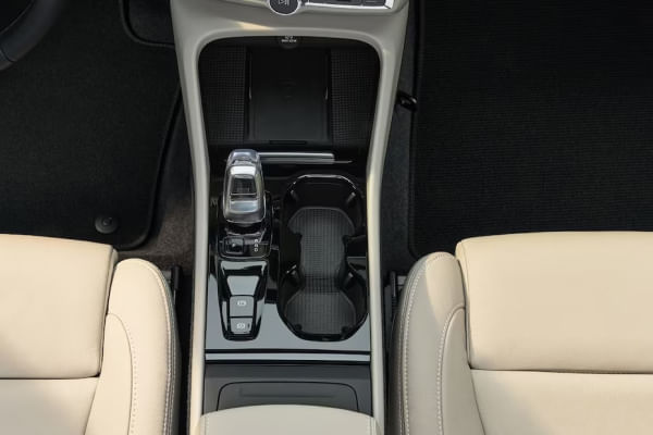 Volvo XC40 2023-2024 Gear Shifter/Gear Shifter Stalk