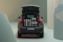 XC40 Recharge image