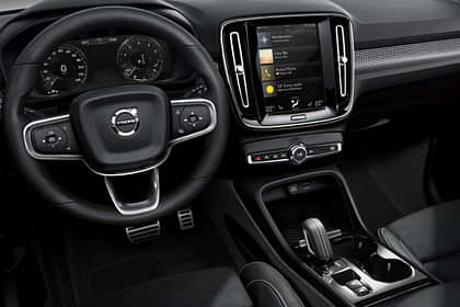 Volvo XC40 2020 - 2023 Steering Wheel