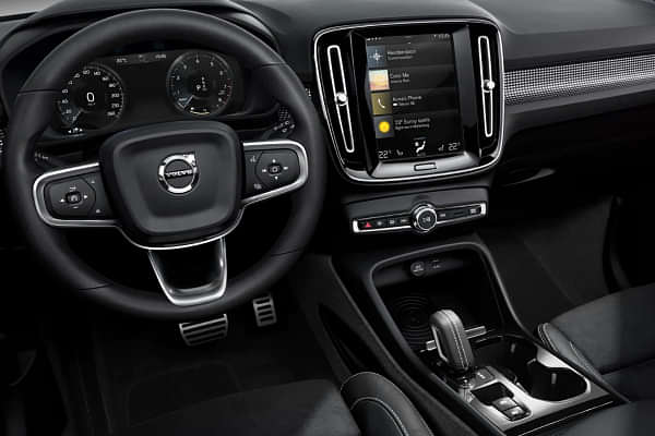 Volvo XC40 2020 - 2023 Steering Wheel