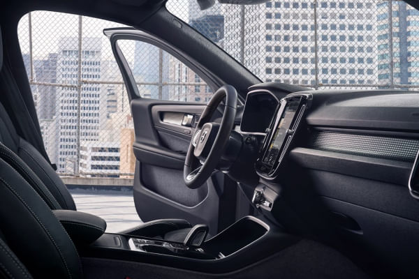 Volvo XC40 2020-2023 Front Fascia Volvo XC40 2020-2023 Front Fascia