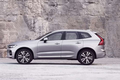 Volvo XC60 2021 B5 Inscripition Left Side View Image