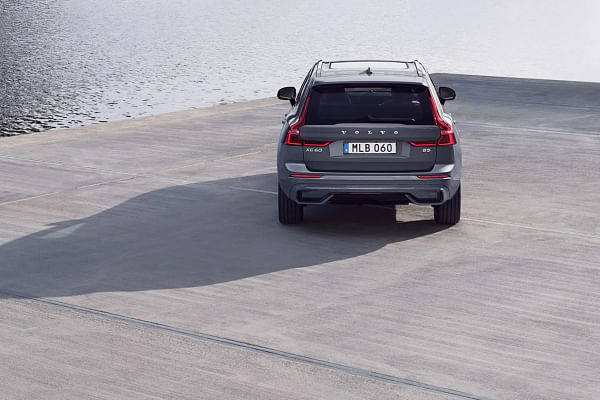 Xc60 rear deals