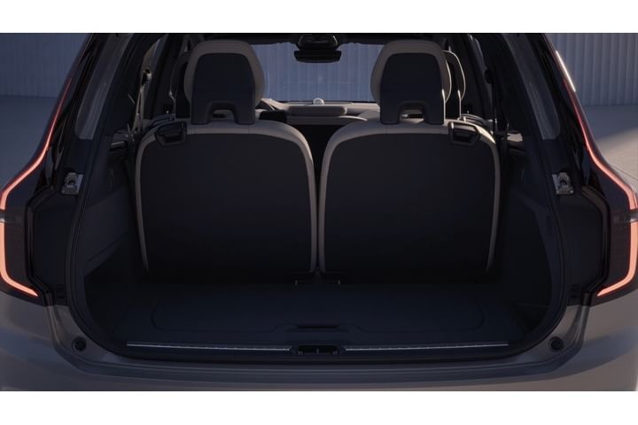 Volvo XC90 Bootspace