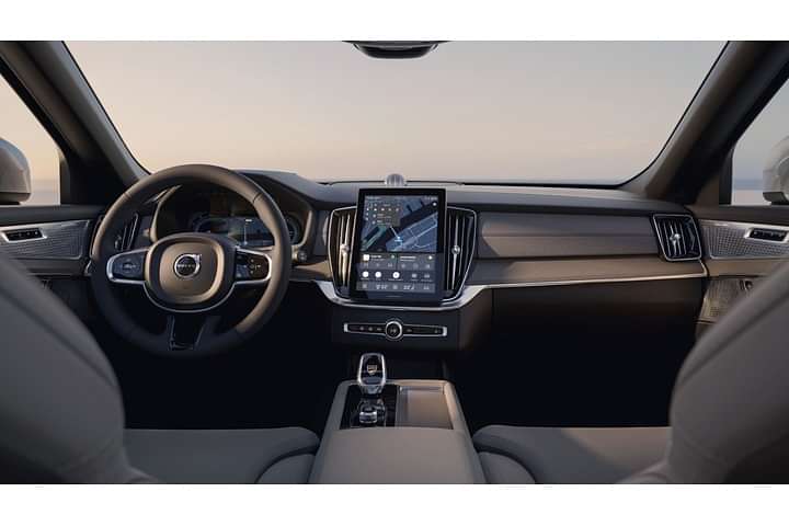 Volvo XC90 Dashboard