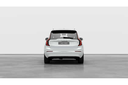 Volvo XC90 Rear View Volvo XC90 Rear View