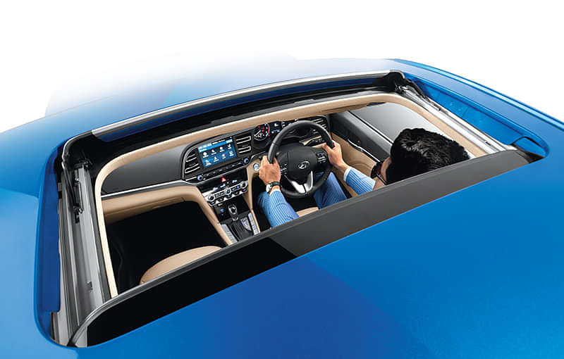 Hyundai Elantra Sunroof