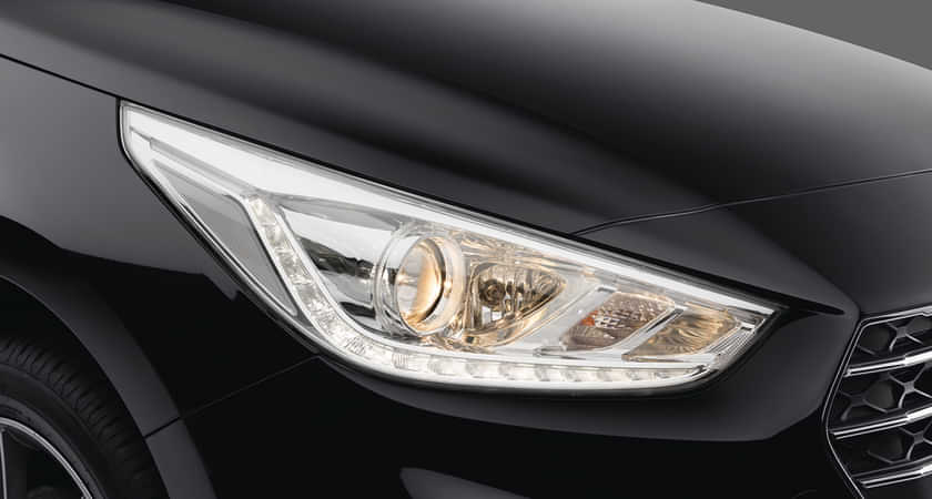 Hyundai Verna 2017-2020 image Hyundai Verna 2017-2020 image