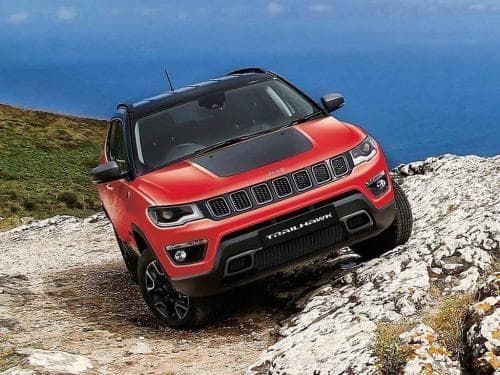 Jeep Compass Trailhawk 2020-2022 Driving Shot