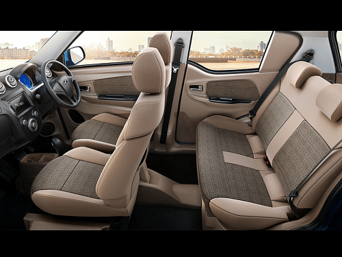 Mahindra e2o Plus Front Seat
