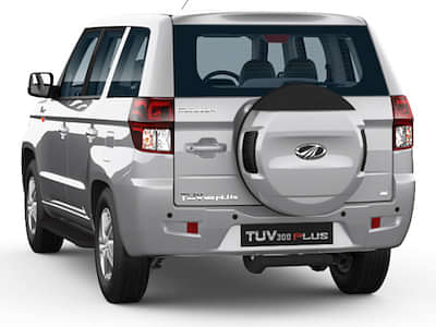 Mahindra TUV300 Plus Rear Profile