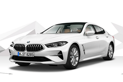 BMW 8 Series GT 840i Gran Coupe Front Profile