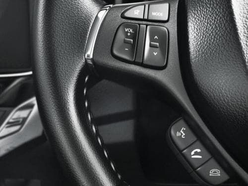 Maruti Suzuki Baleno 2016-2021 Steering Controls