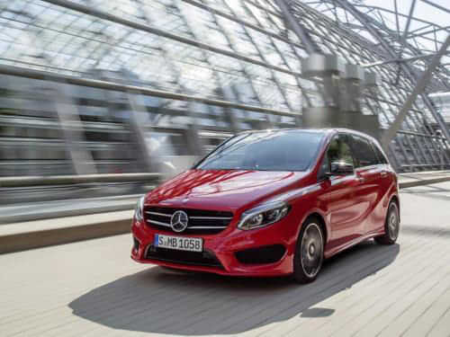 Mercedes-Benz B-Class 2020-2021 Front Profile Mercedes-Benz B-Class 2020-2021 Front Profile