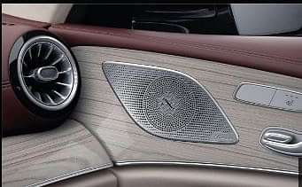 Mercedes-Benz CLS 63 AMG Speakers