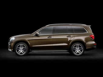 Mercedes-Benz GL 2020-2022 Side Profile