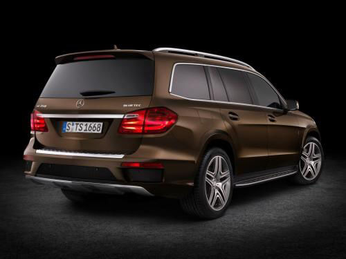 Mercedes-Benz GL 2020-2022 Rear Profile