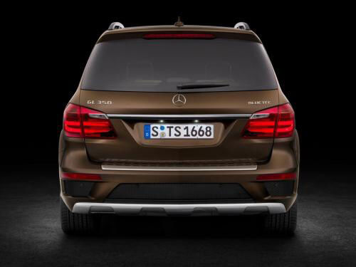 Mercedes-Benz GL 2020-2022 Rear Profile