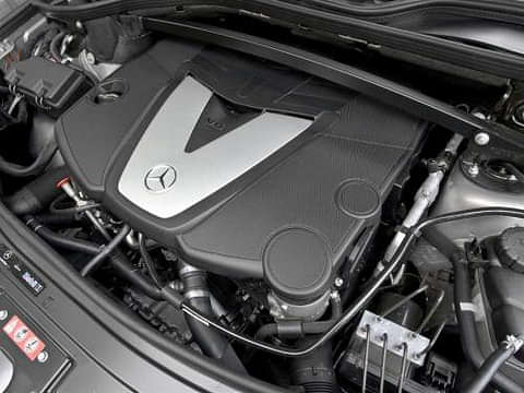 Mercedes-Benz GLS 400 4MATIC Engine