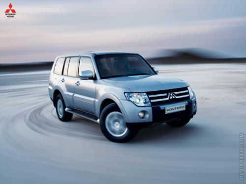 Mitsubishi Montero 2012-2014 image Mitsubishi Montero 2012-2014 image