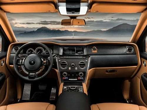 Rolls-Royce Cullinan Dashboard