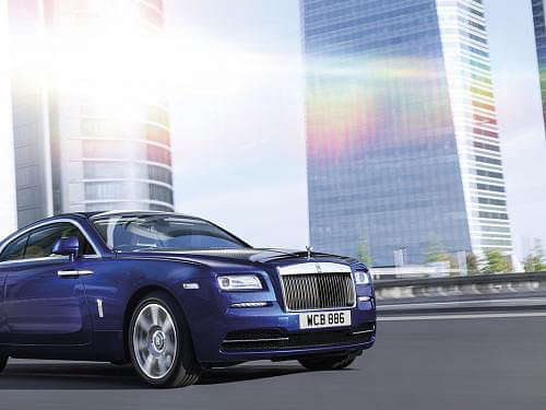 Rolls-Royce Wraith Right Front Three Quarter